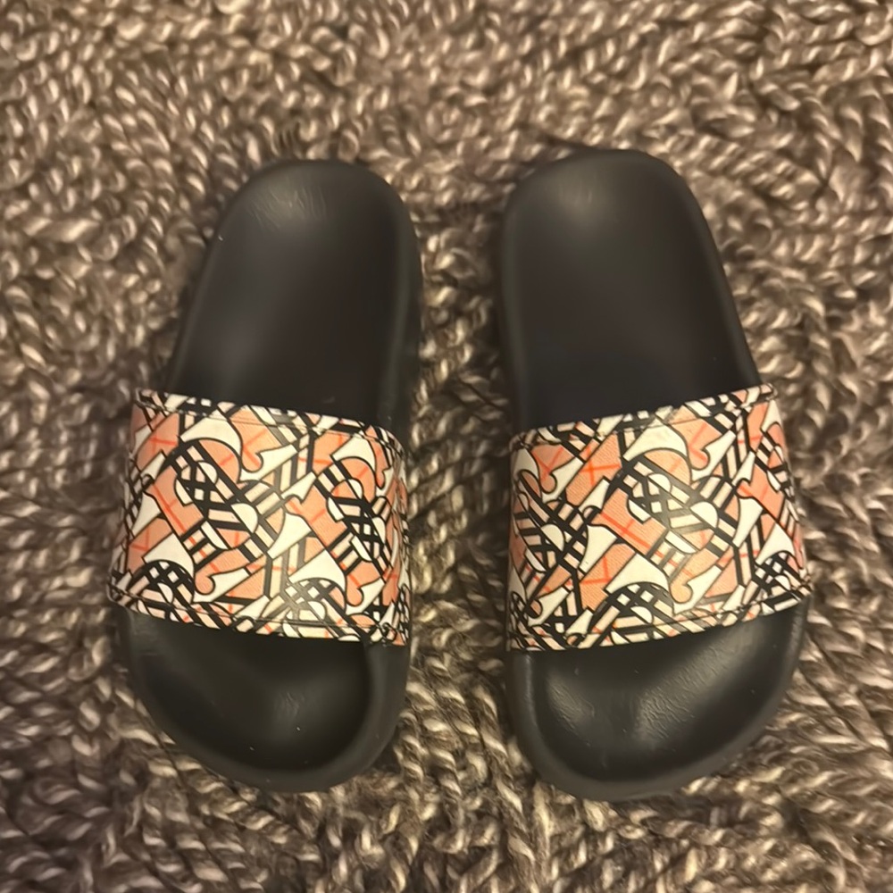 Stylish Black and Multicolor Burberry Slides
